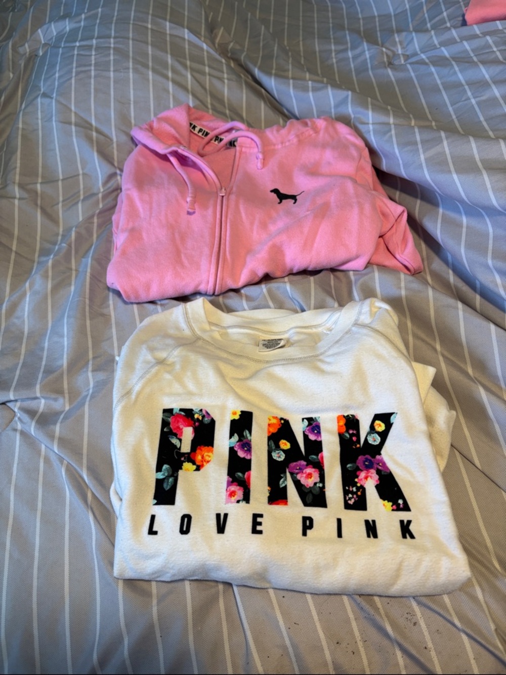 PINK Victoria's Secret White Crewneck with Floral Logo